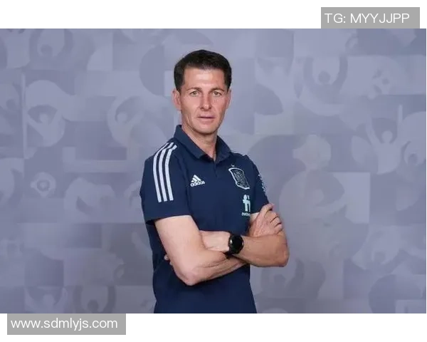 足球明星武士发型的魅力与风格解析及其在球场上的影响力