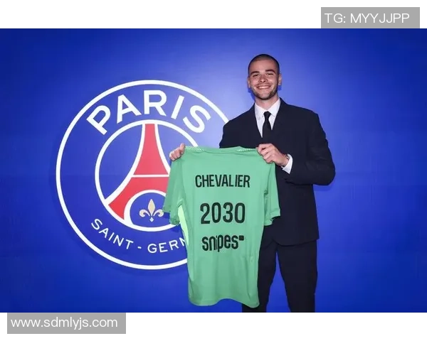 足球明星30号球衣的传奇人物盘点与他们的辉煌成就回顾 足球明星30号球衣的传奇人物盘点与他们的辉煌成就回顾