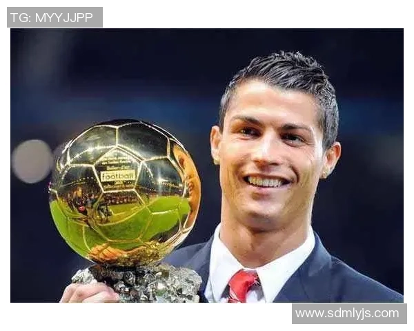 民国时期足球明星盘点与成就回顾探讨